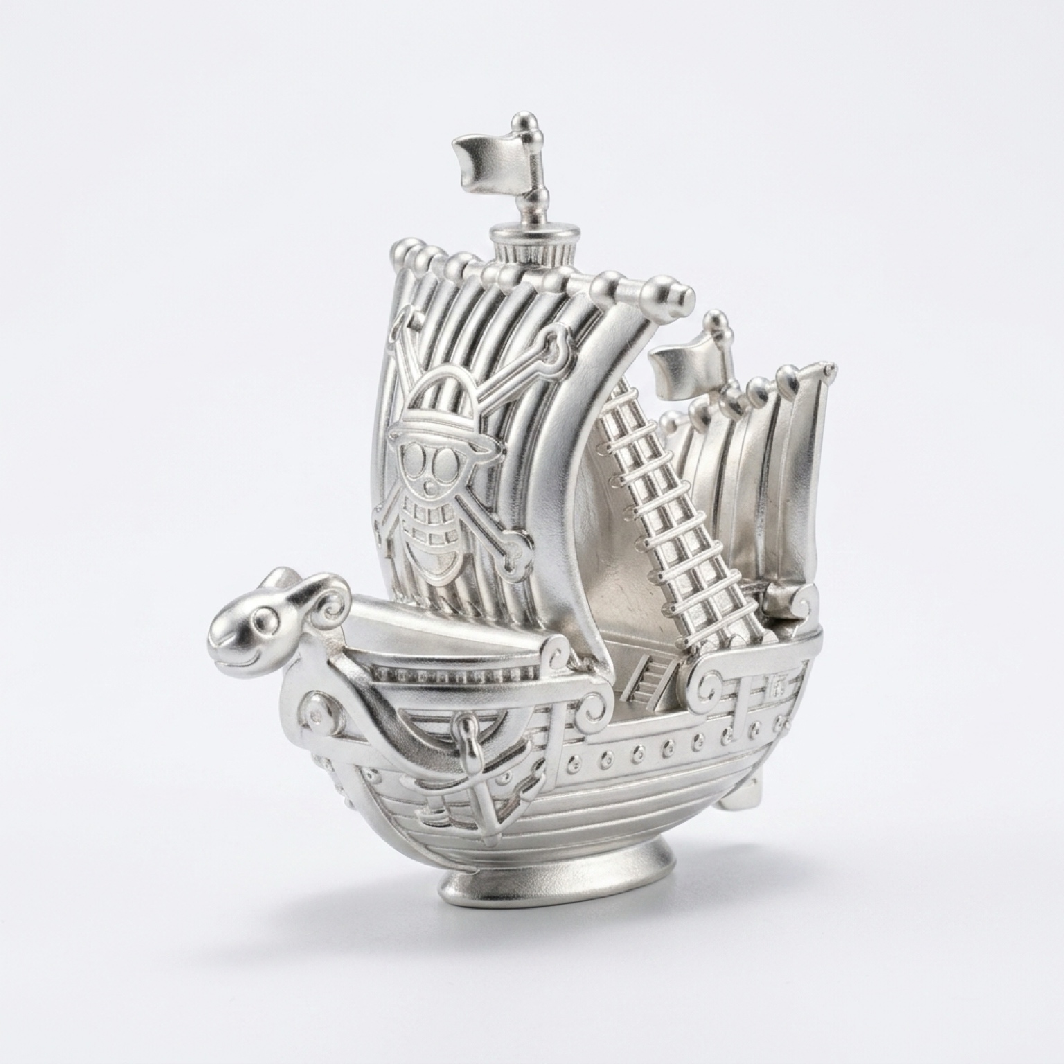 Silver Straw Hat Ship